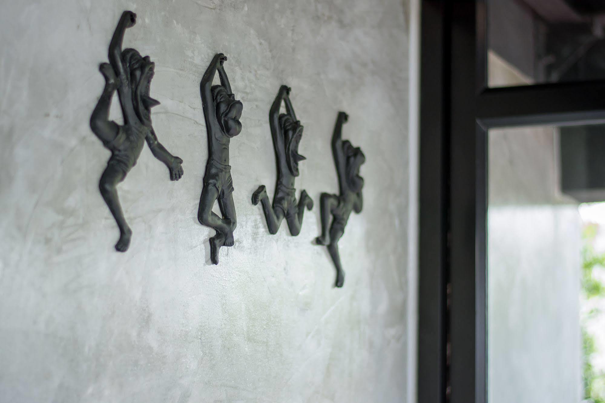 The Logbook Room And Cafe' Chonburi Exterior photo